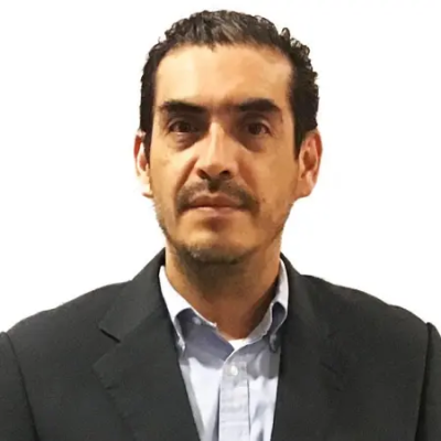 Dr. René Vásquez Campos